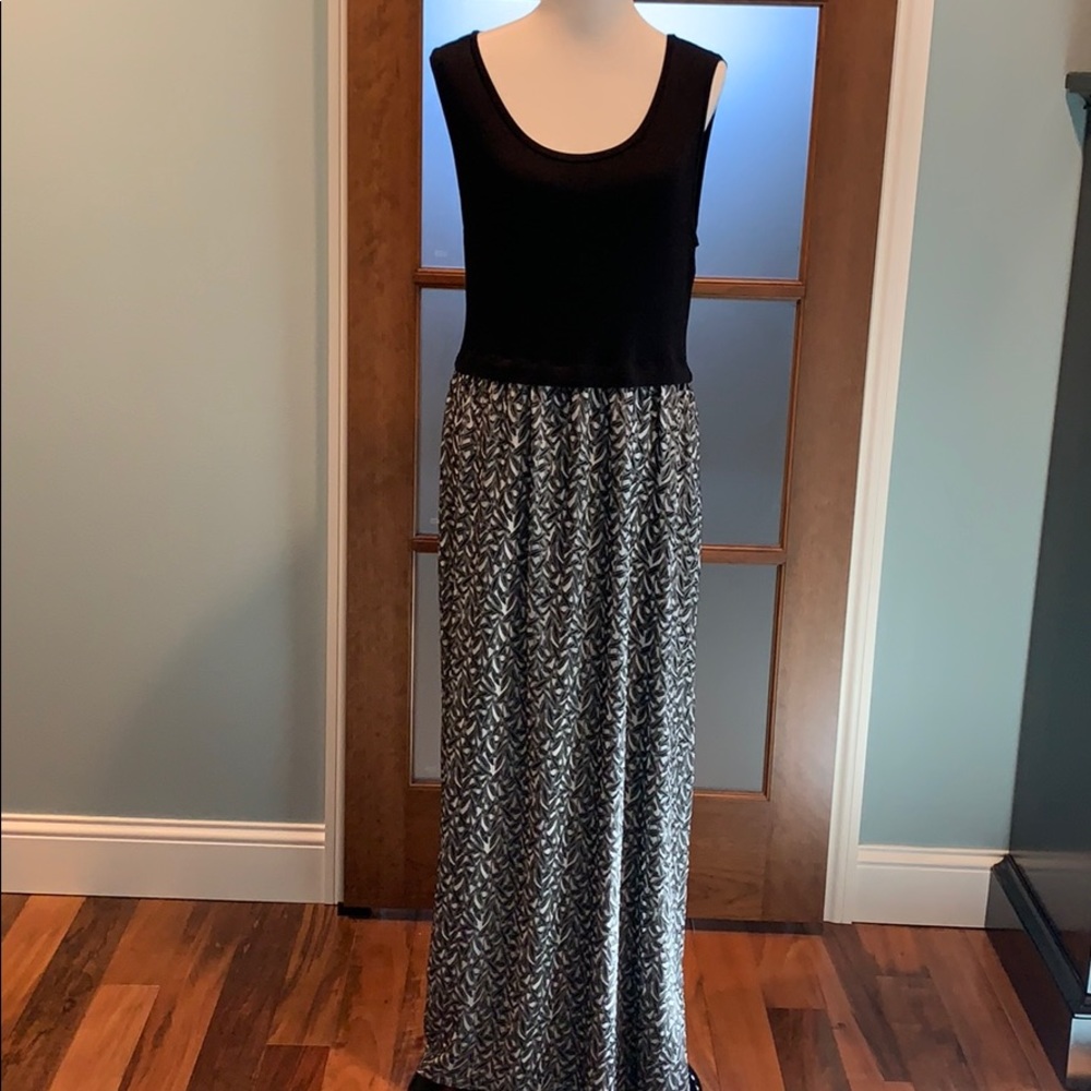 Maxi dress Calvin Klein black. Size large